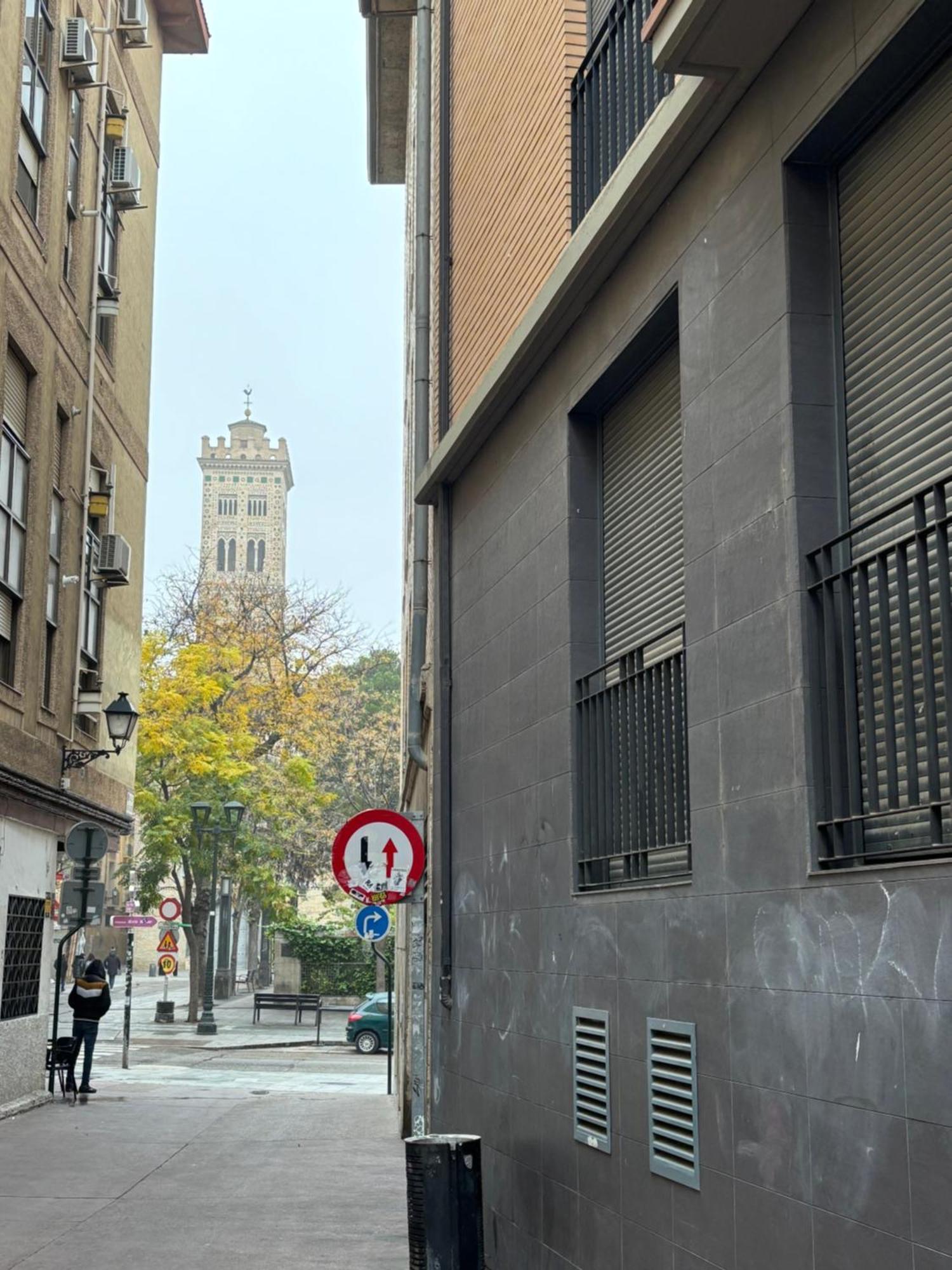 사라고사 Torre Mudejar 아파트 외부 사진